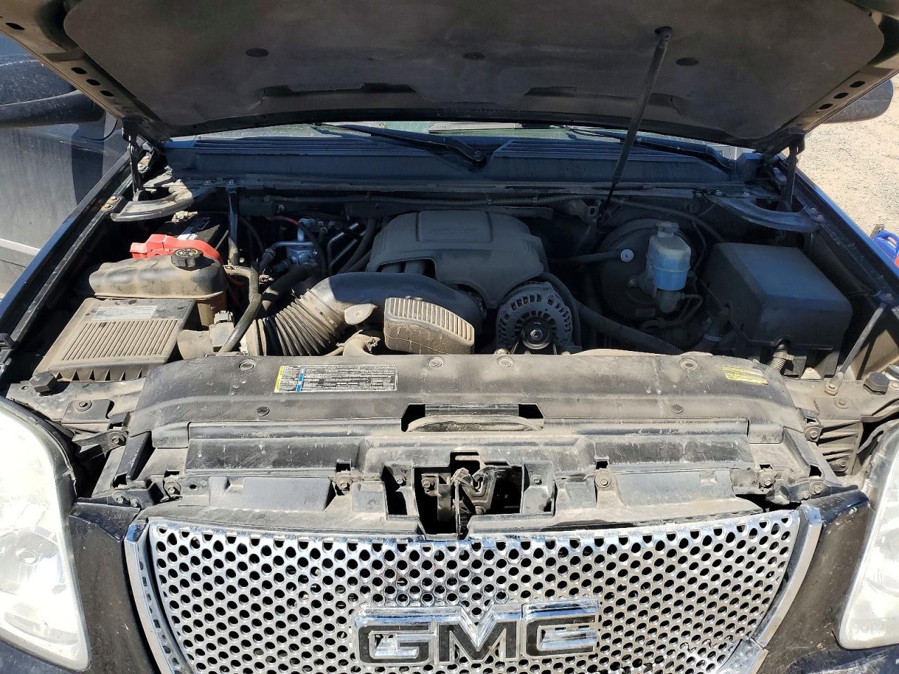 GMC Yukon Denali