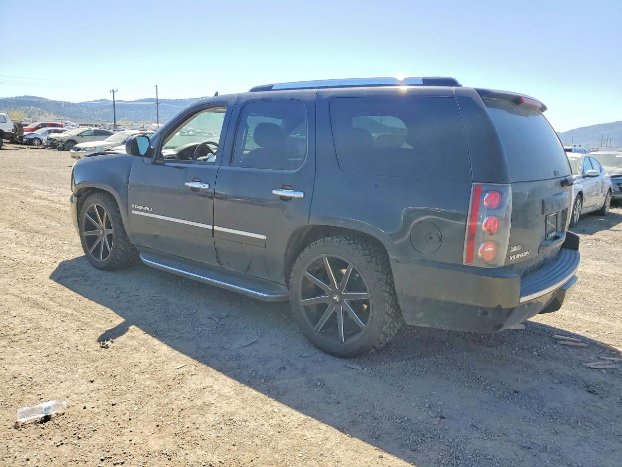 GMC Yukon Denali