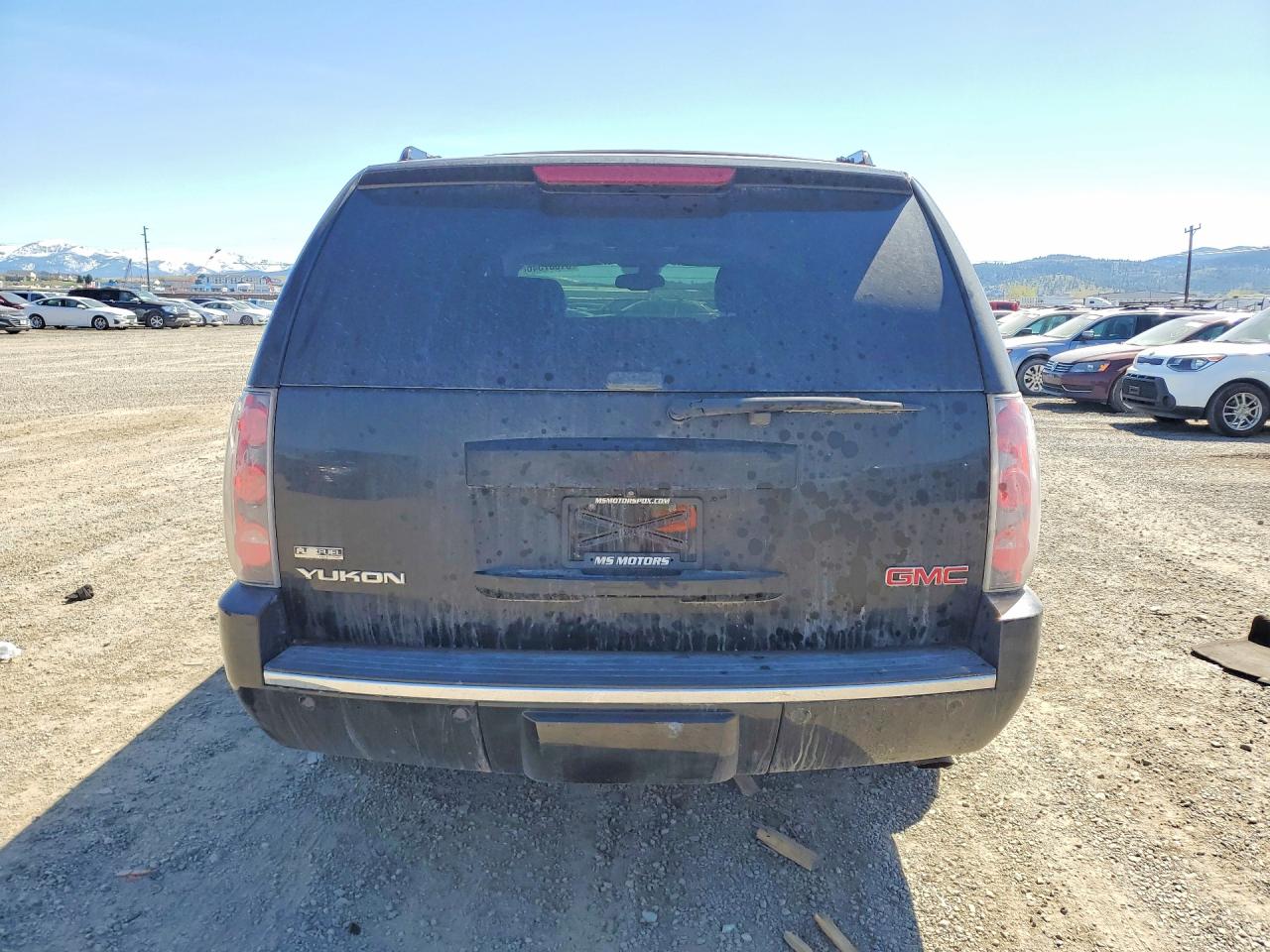 GMC Yukon Denali