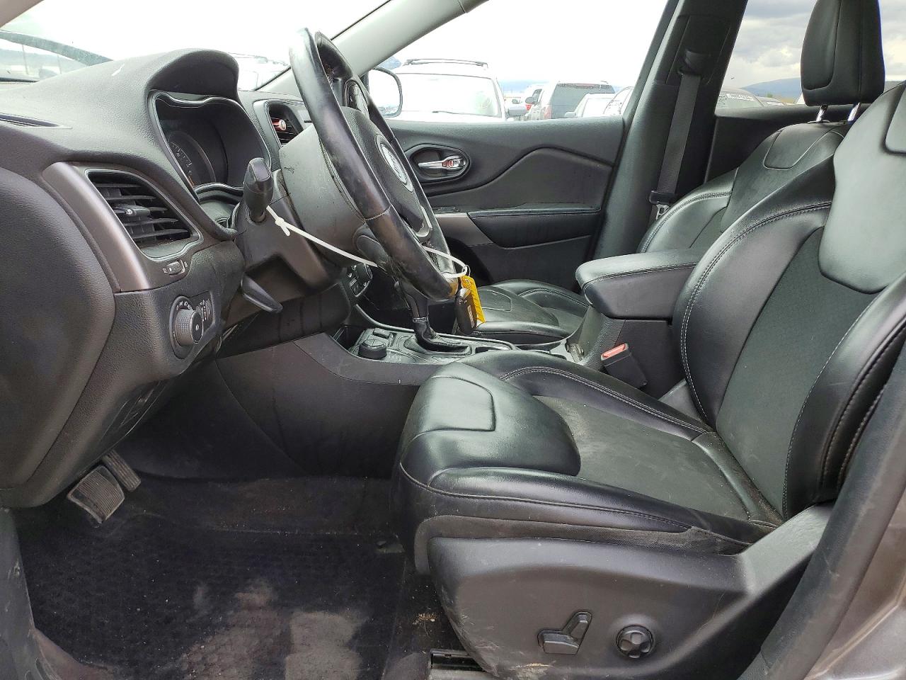 Jeep Grand Cherokee Latitude Plus