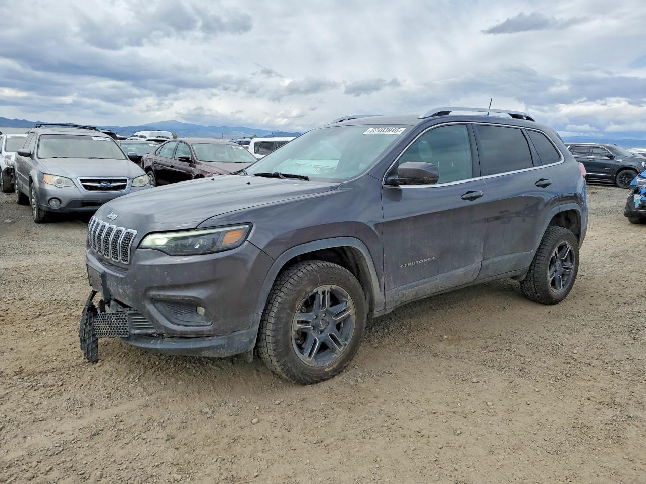 Salvage Jeep Grand Cherokee Image