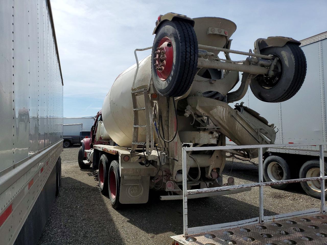 Freightliner Fld120 Fld120