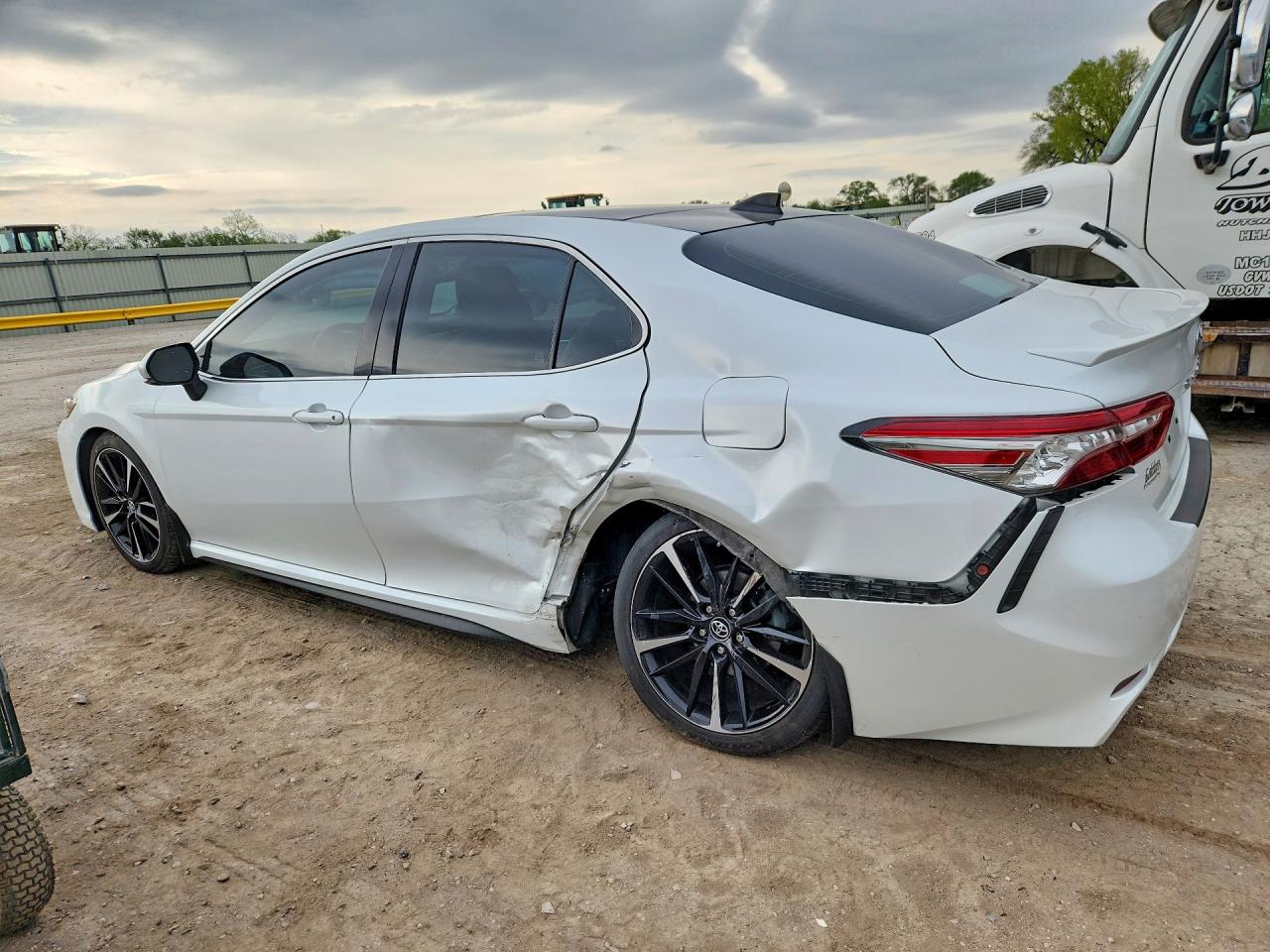 Toyota Camry Xse V6