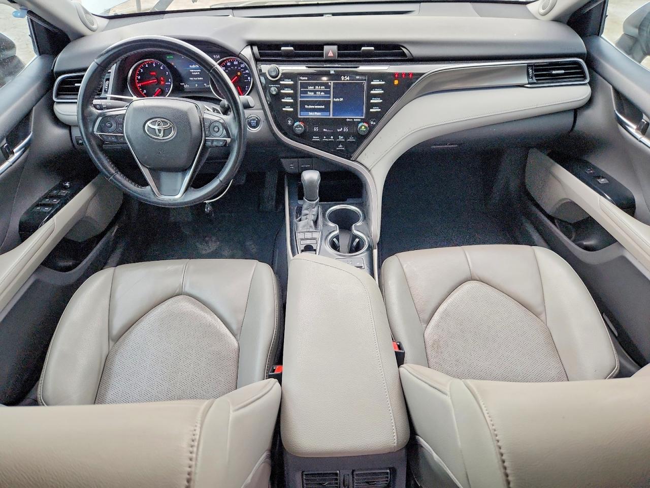 Toyota Camry Xse V6
