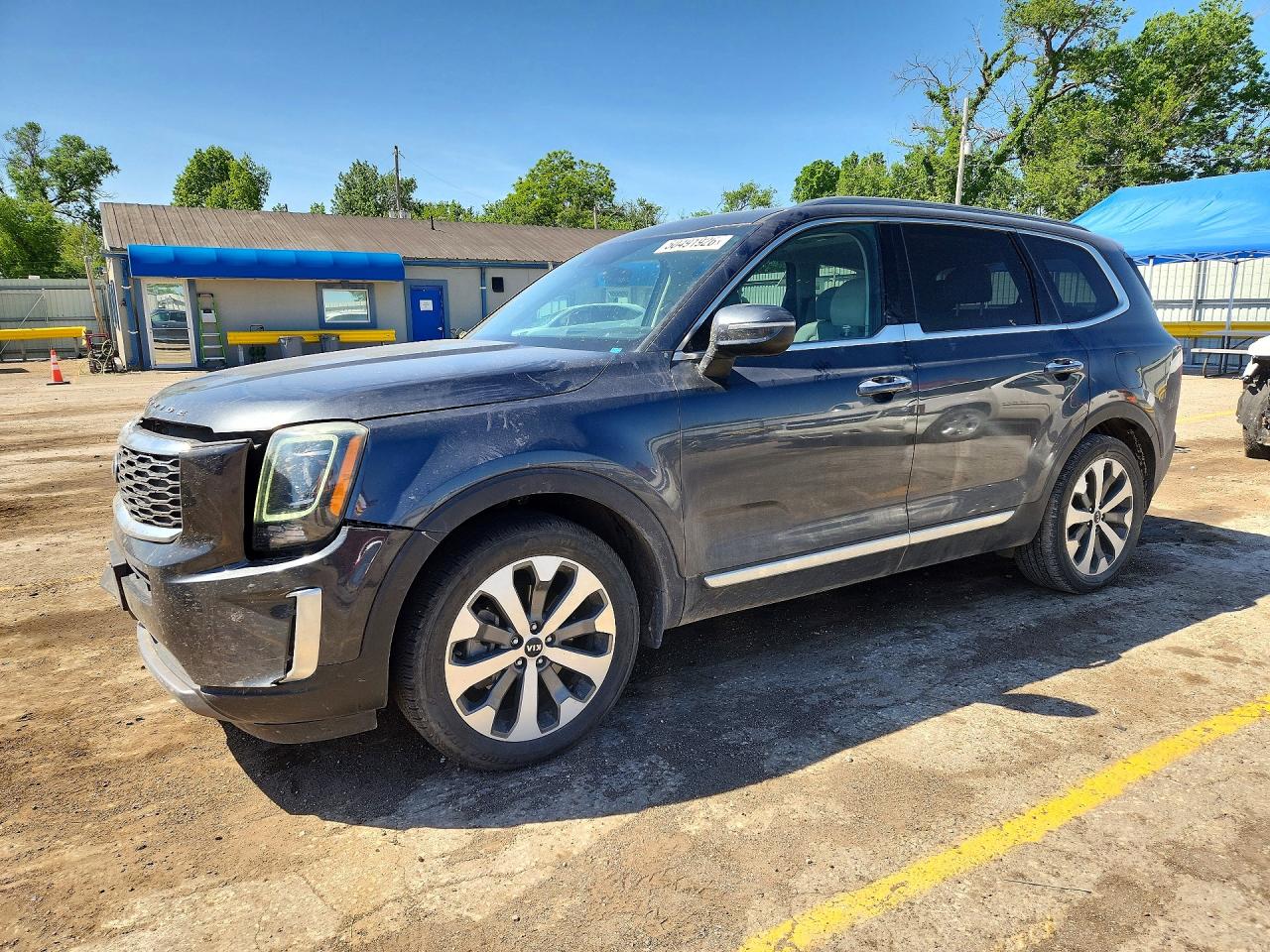 Salvage Kia Telluride Image