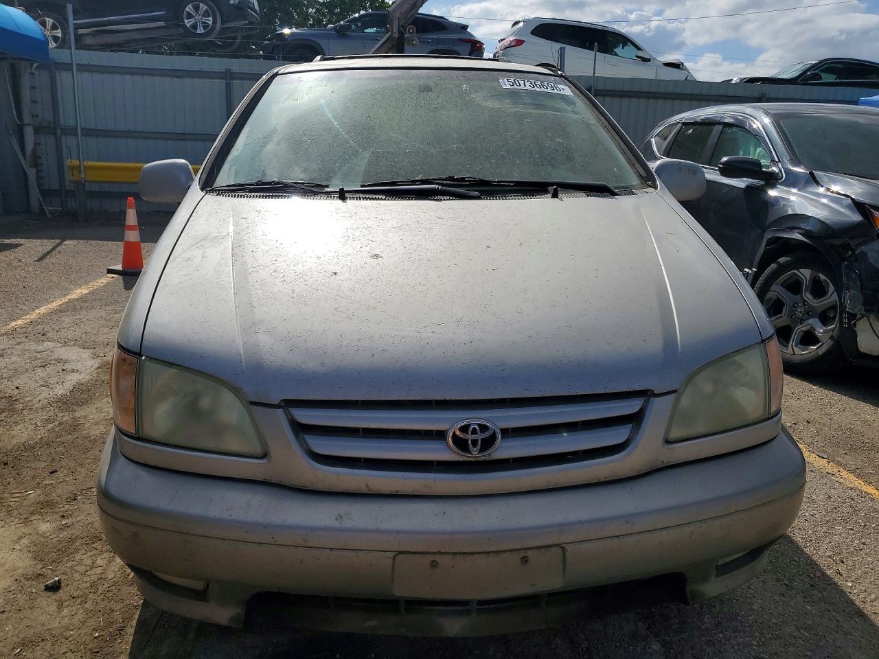 Toyota Sienna Xle