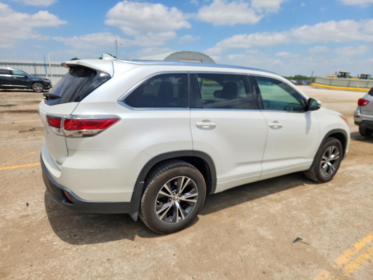Toyota Highlander Xle
