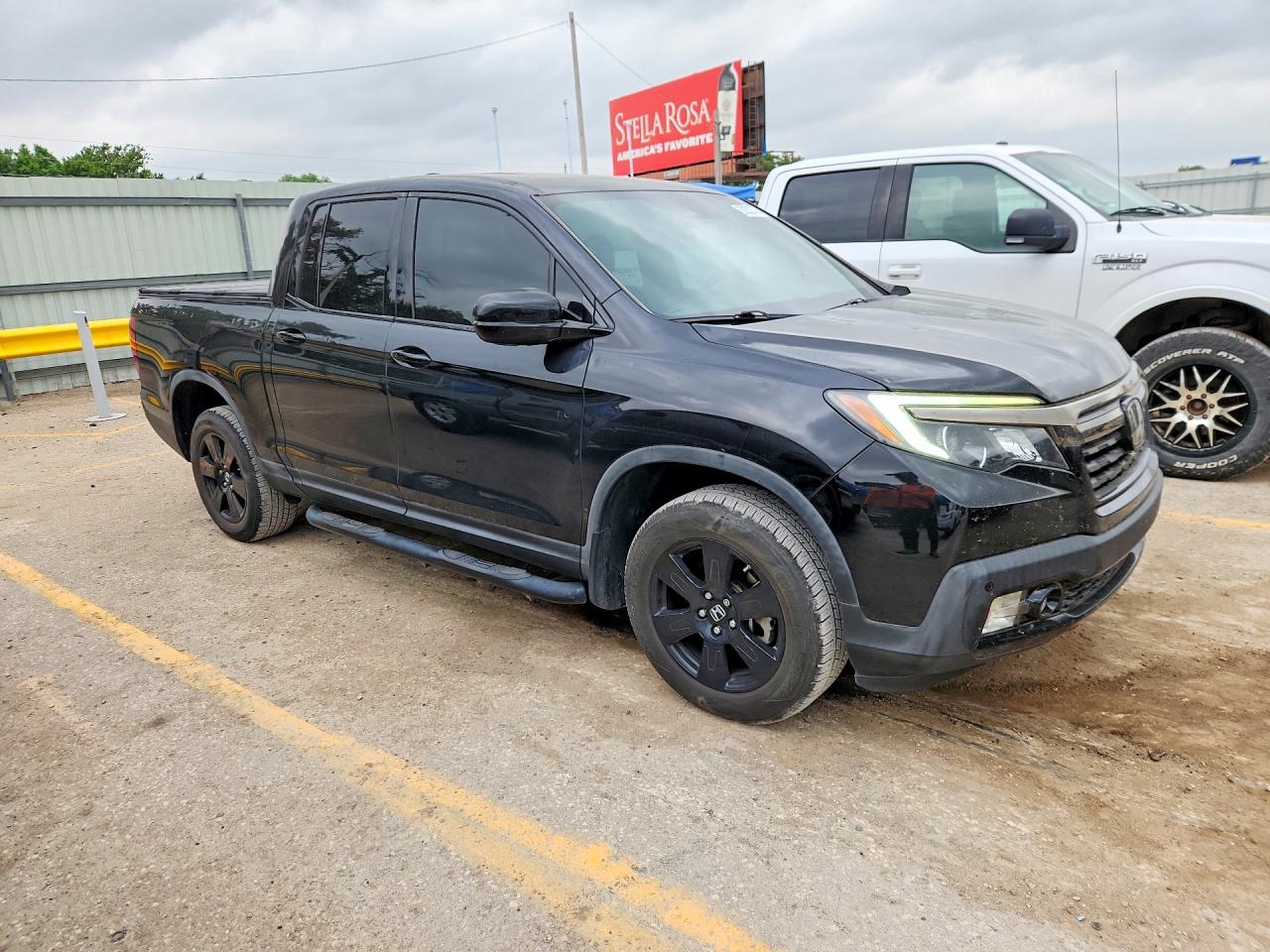 Honda Ridgeline Black Edition