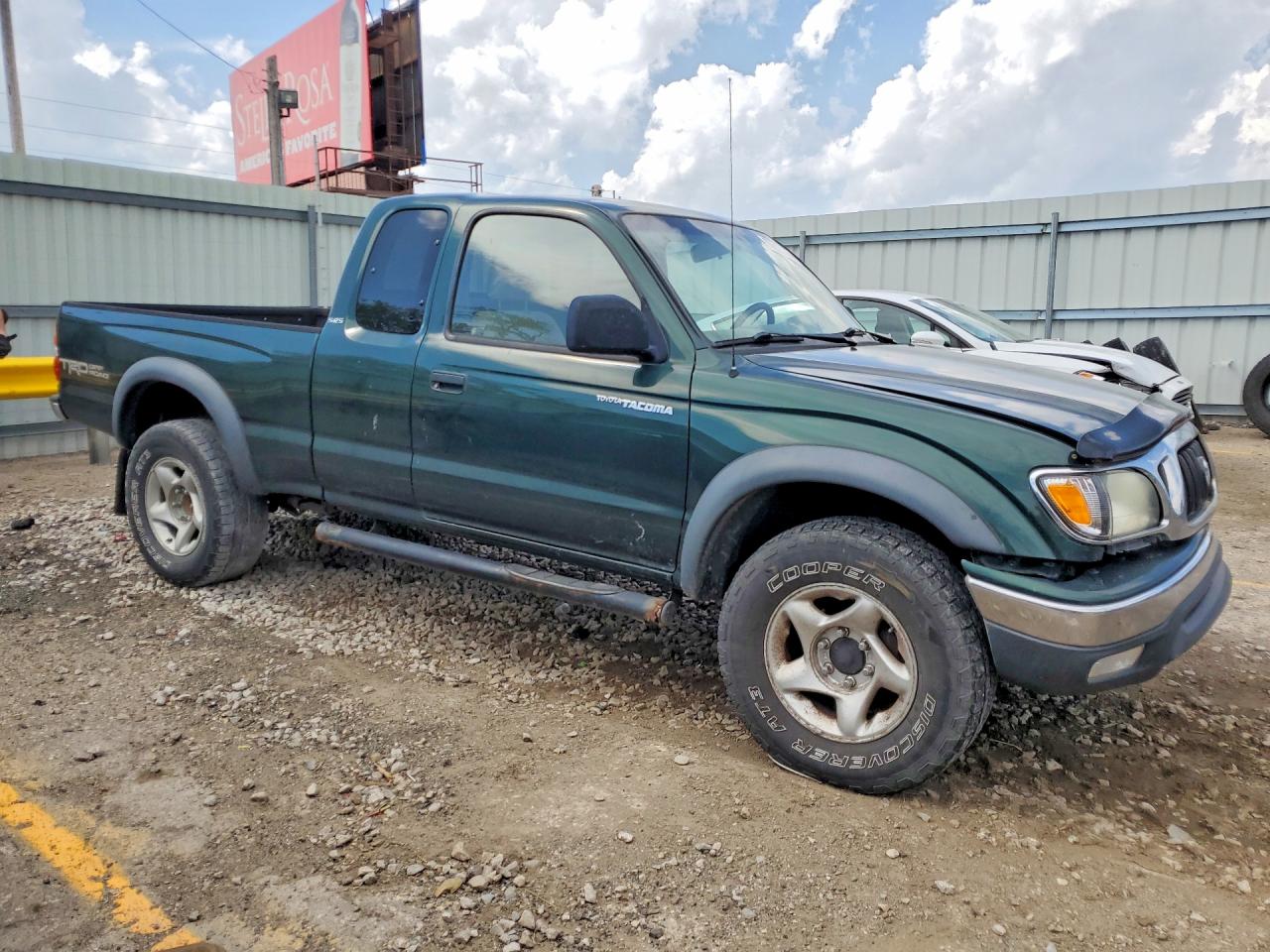 Toyota Tacoma Xtracab