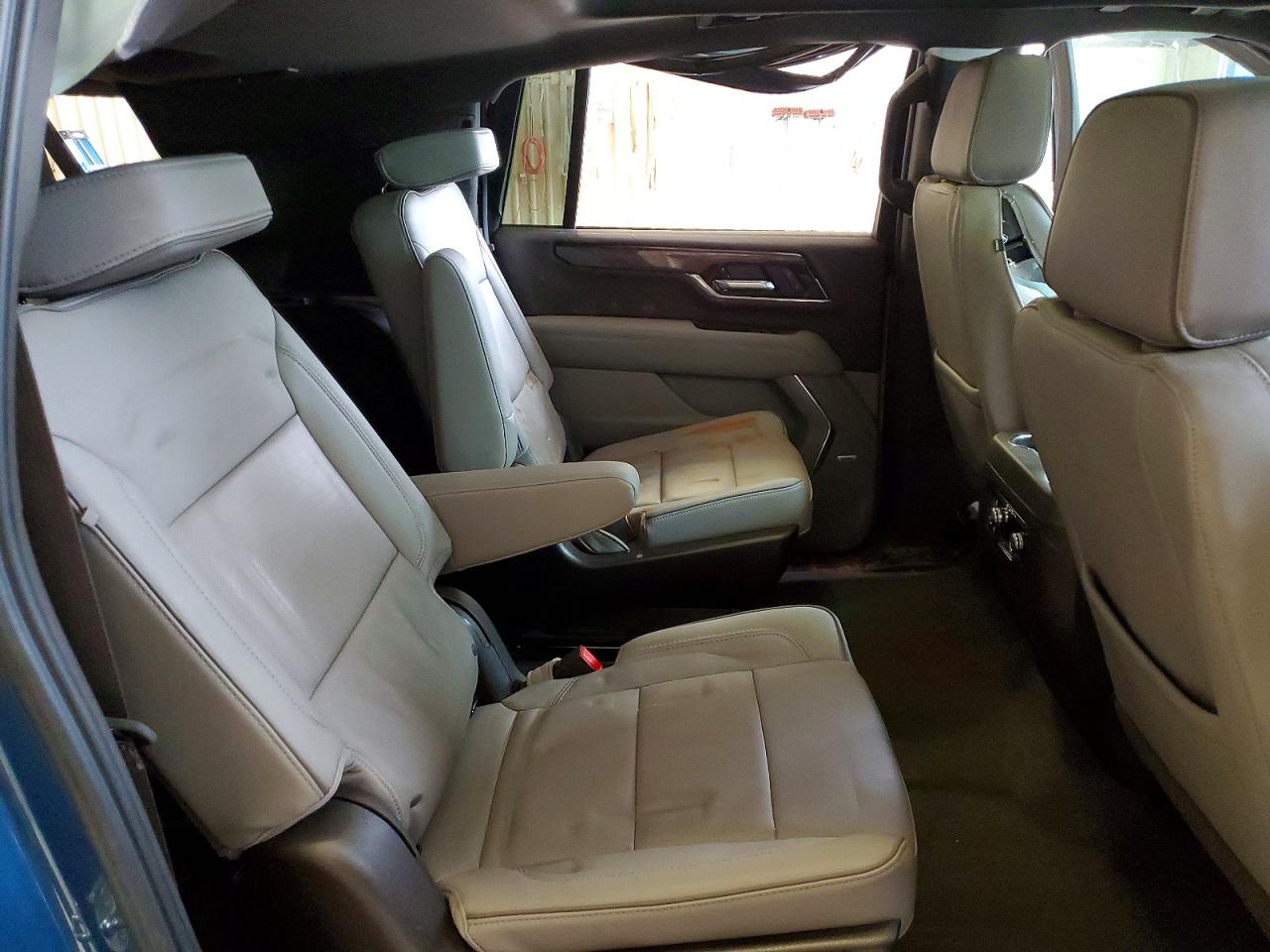 GMC Yukon Elevation