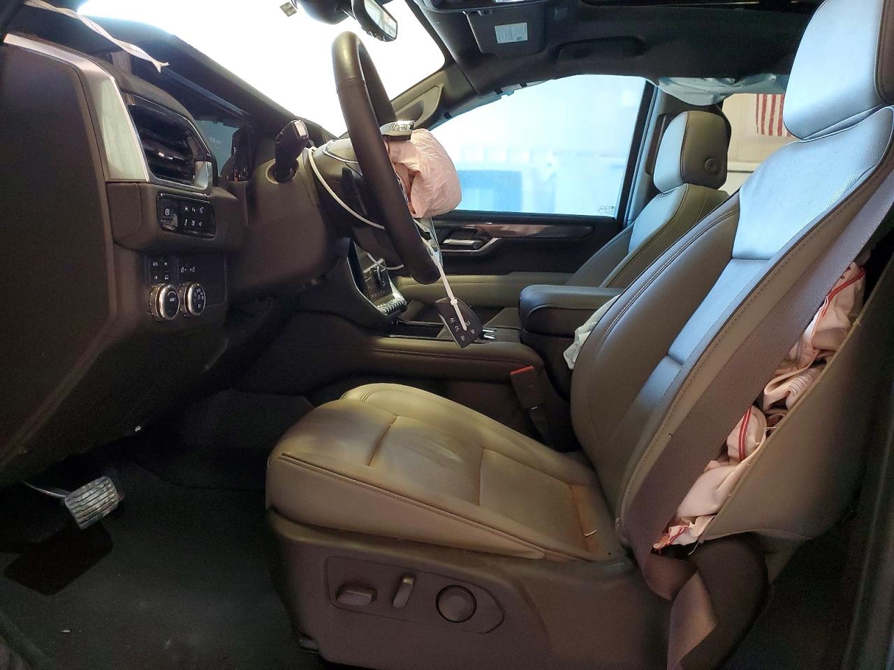 GMC Yukon Elevation
