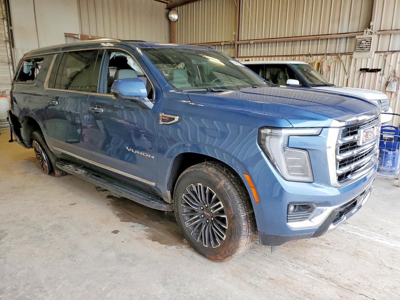 GMC Yukon Elevation