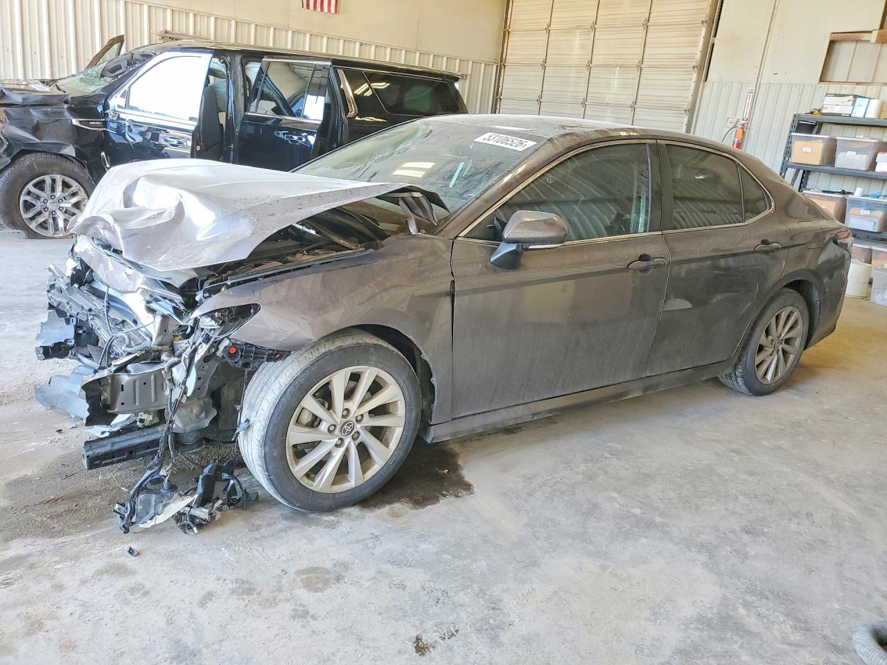 Salvage Toyota Camry Image