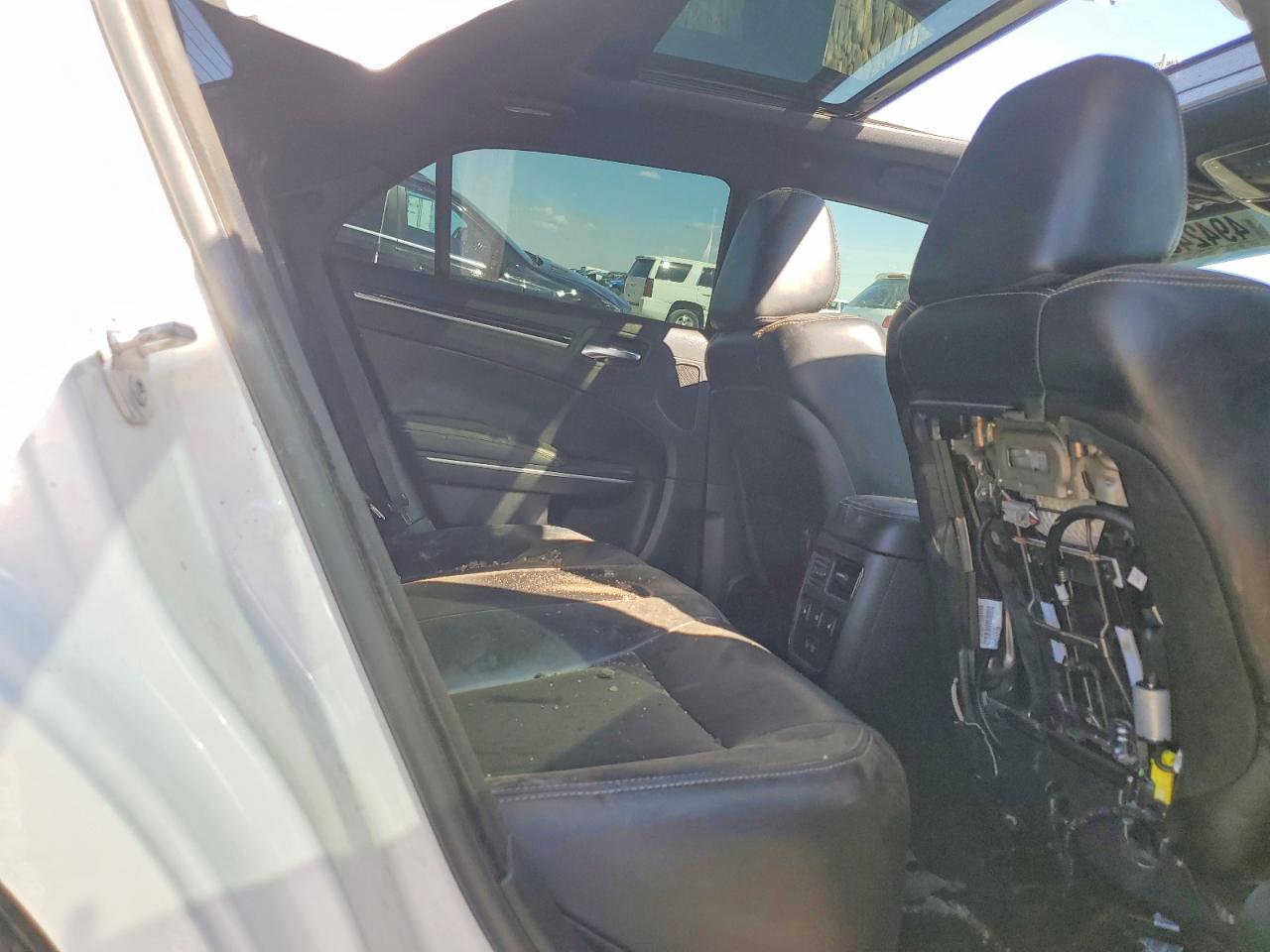 Chrysler 300 S
