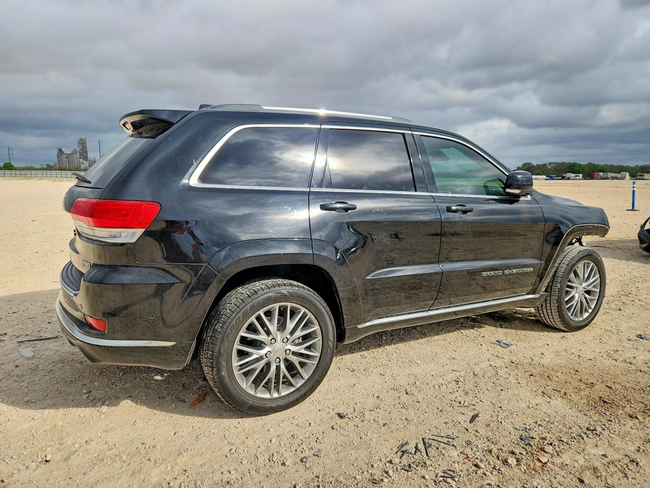 Jeep Cherokee Summit