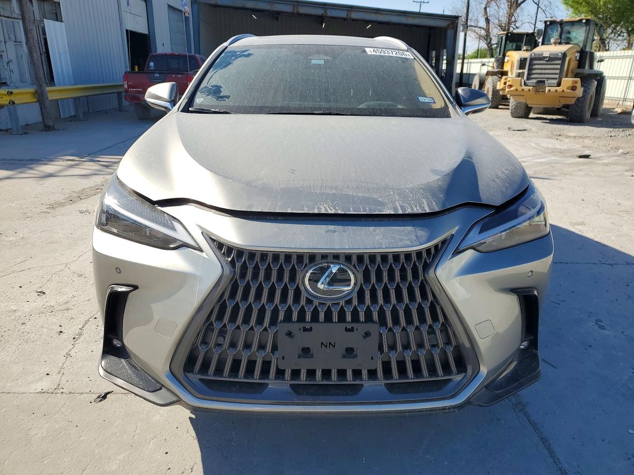 Lexus NX Premium