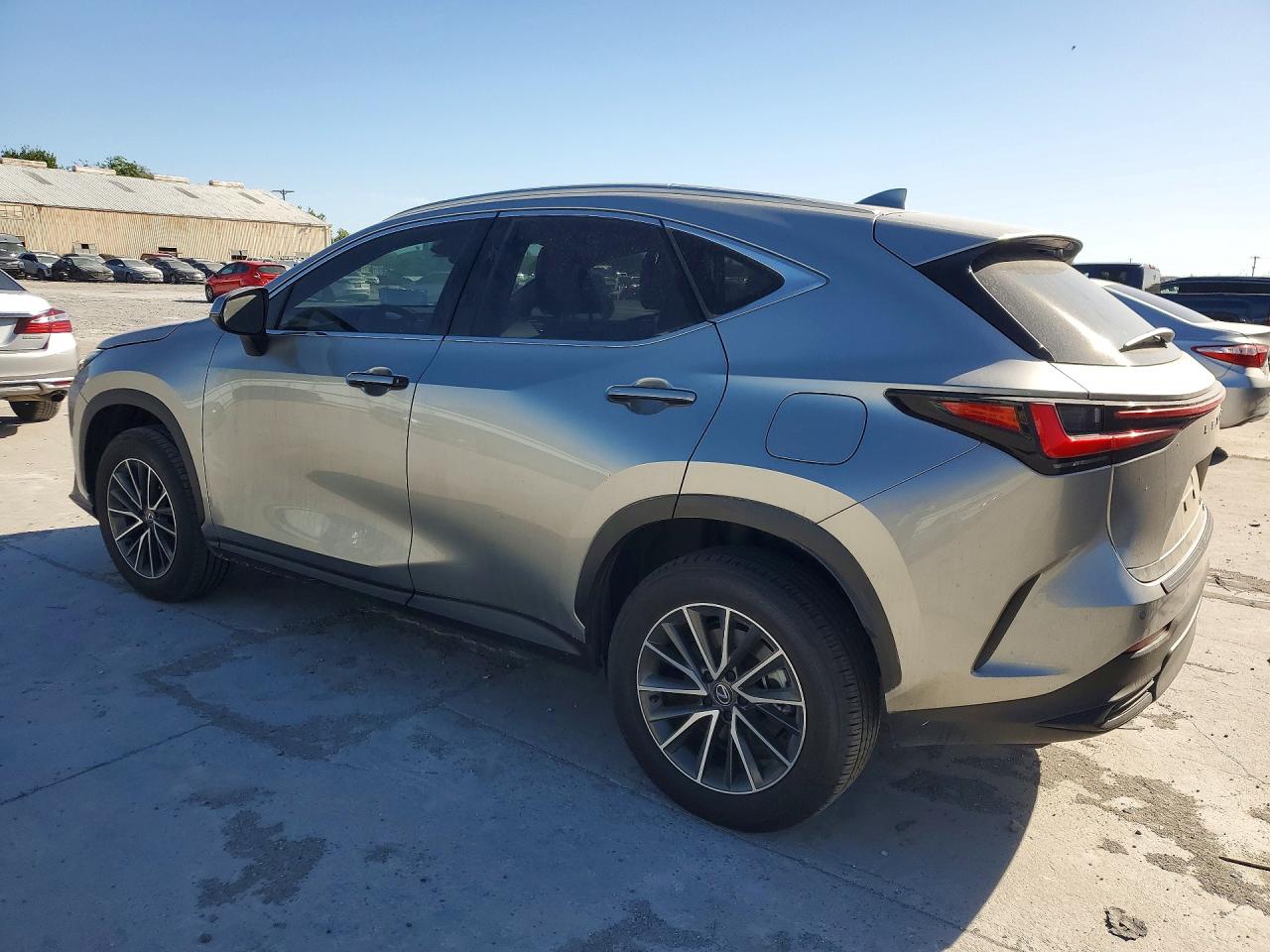 Lexus NX Premium