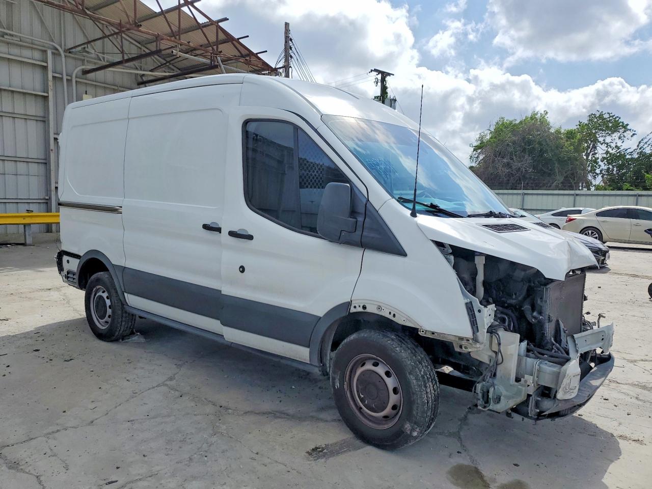 Ford Transit T-250