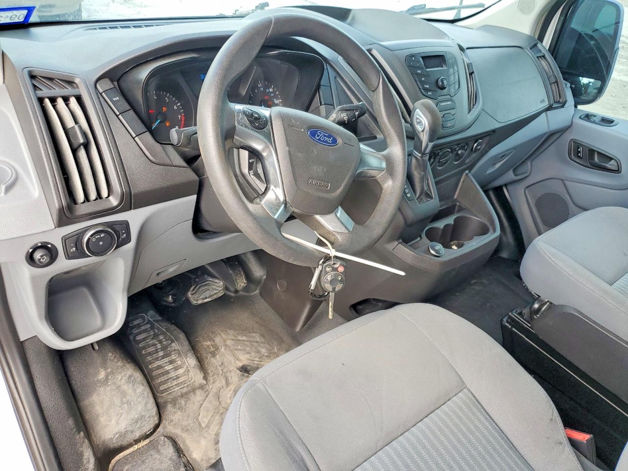 Ford Transit T-250