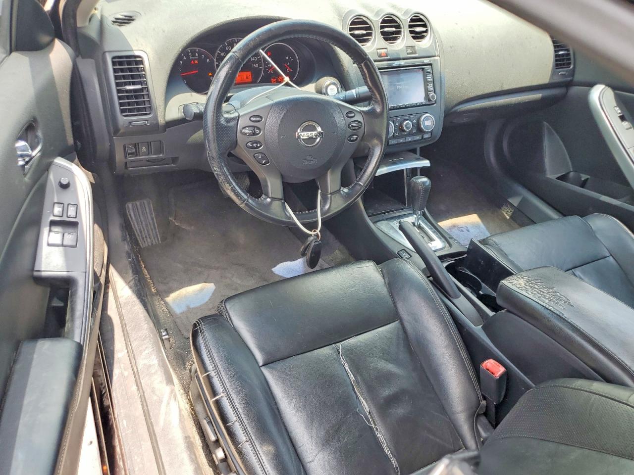 Nissan Altima Sr