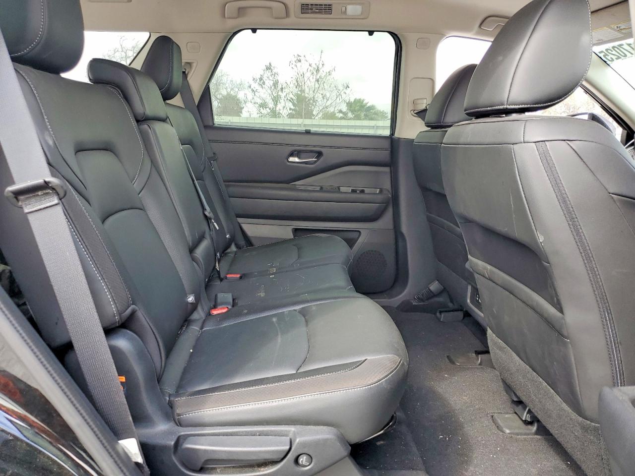 Nissan Pathfinder Sl