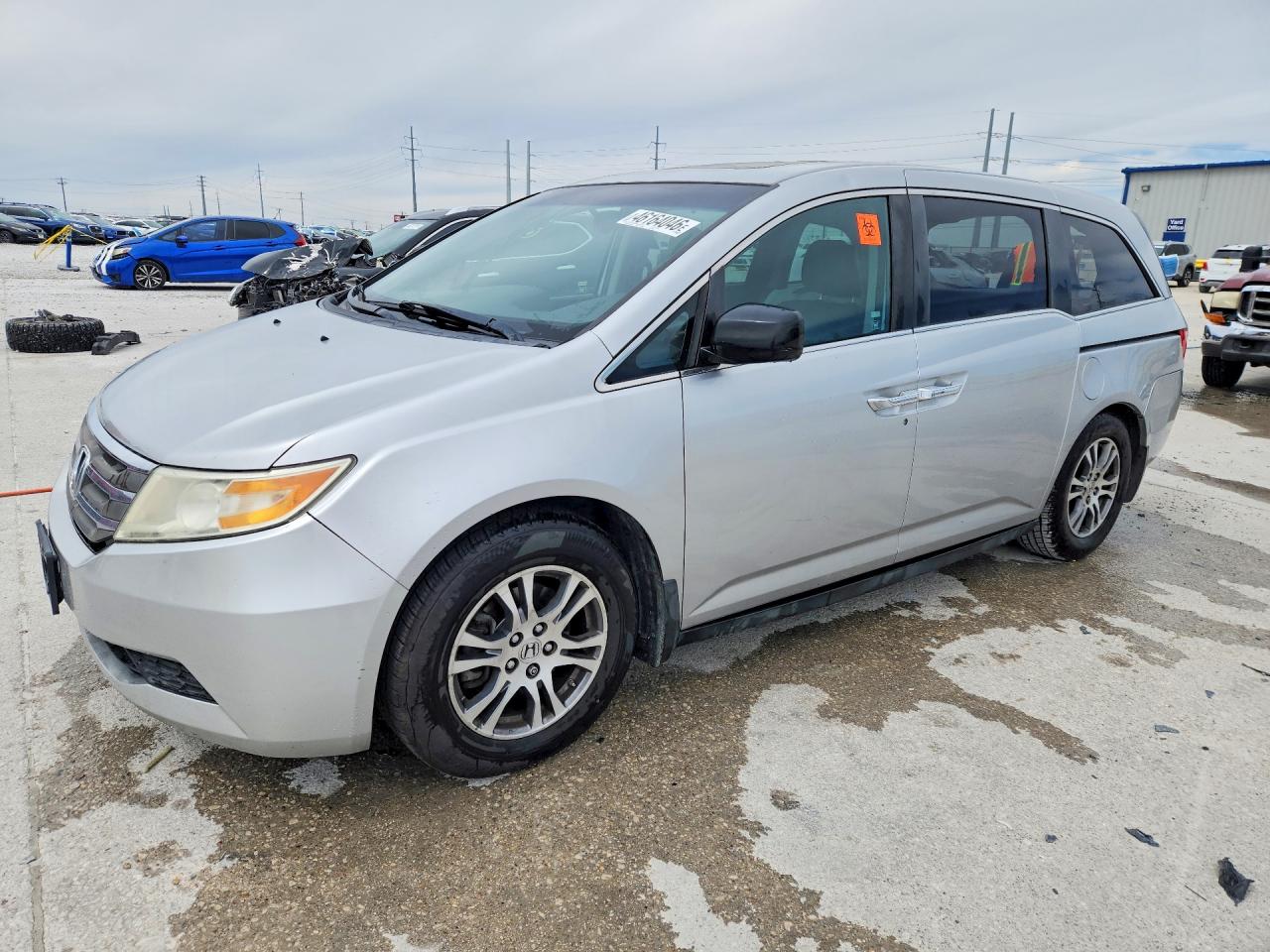 Salvage Honda Odyssey Image
