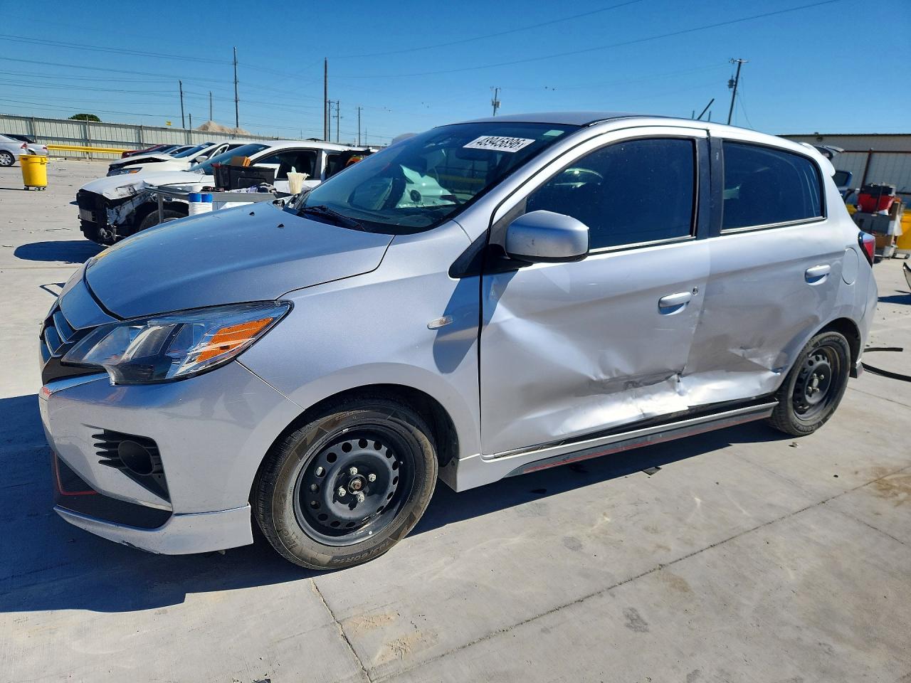 Salvage Mitsubishi Mirage Image