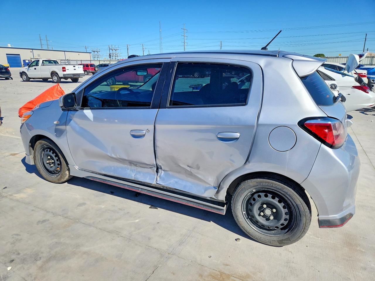 Mitsubishi Mirage Es