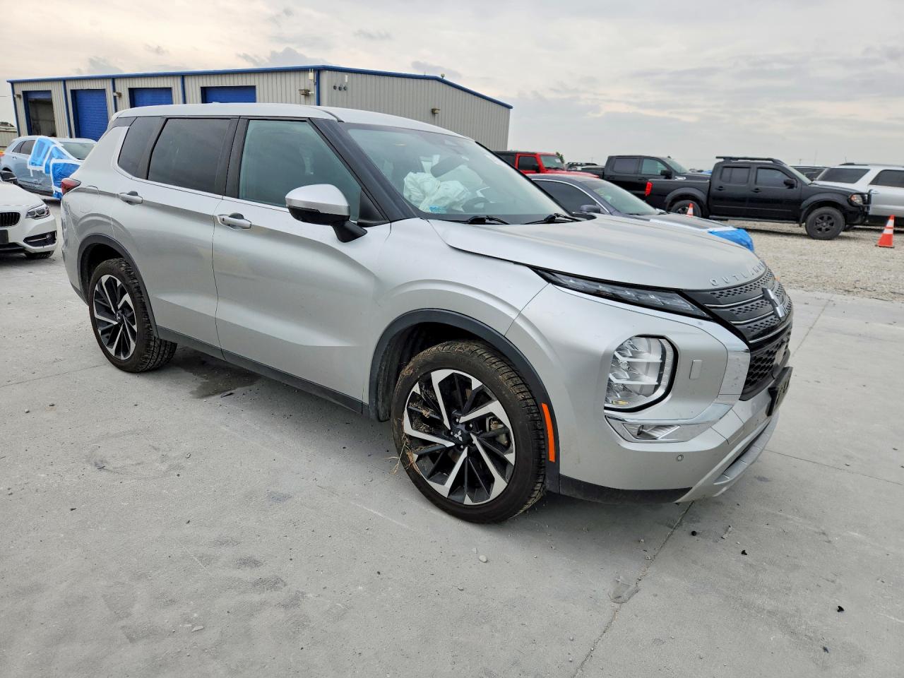 Mitsubishi Outlander Se