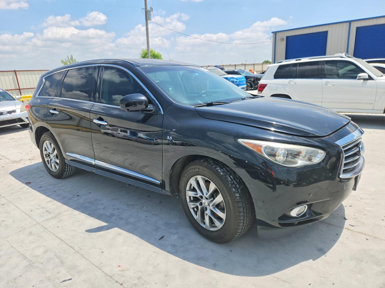 INFINITI Qx Base
