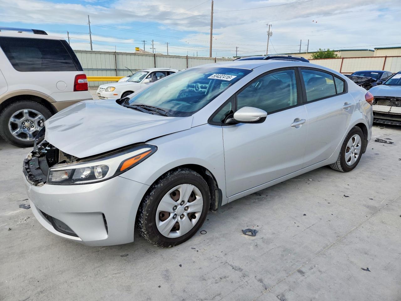 Salvage Kia Forte Image