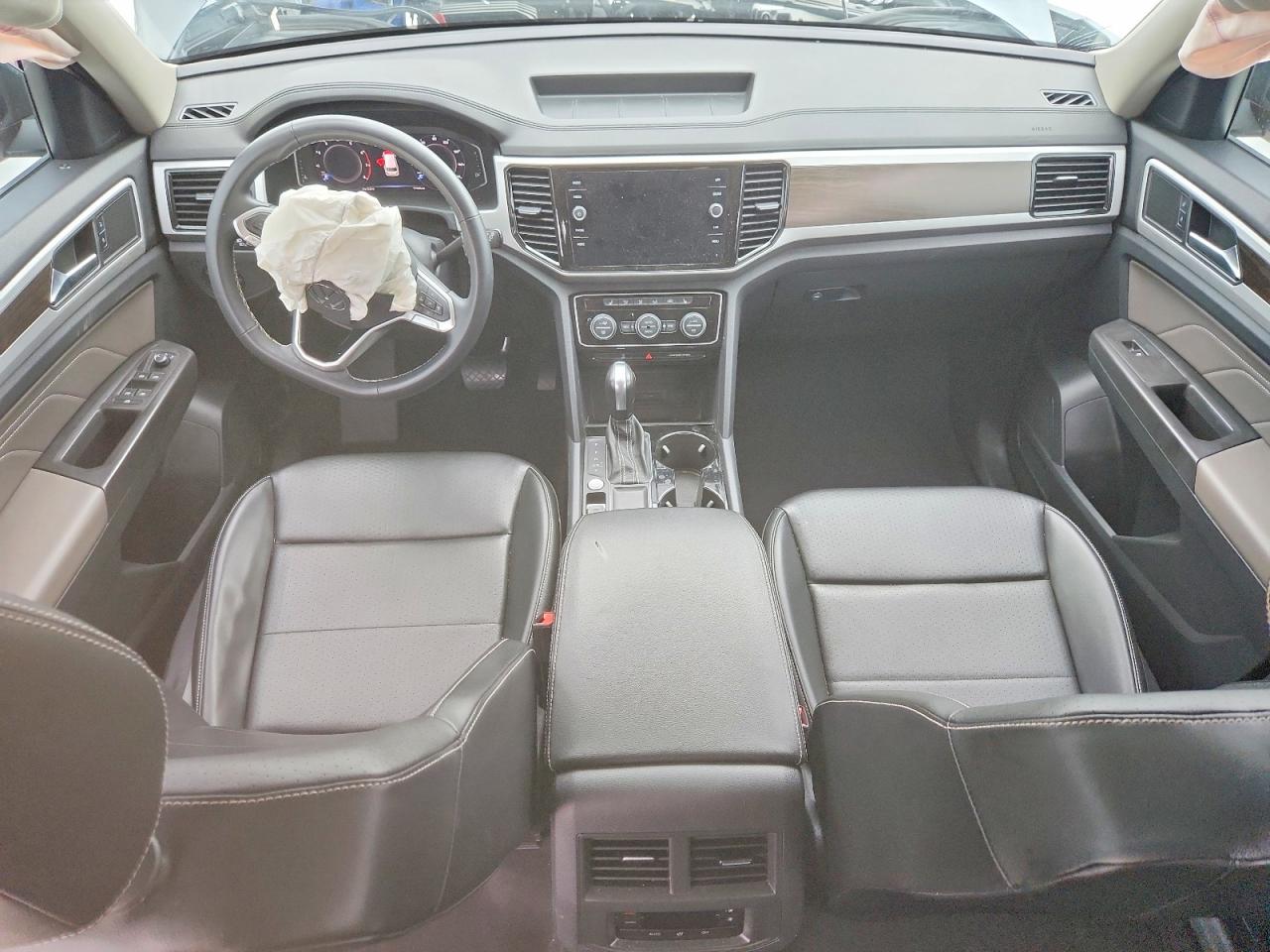 Volkswagen Atlas Se