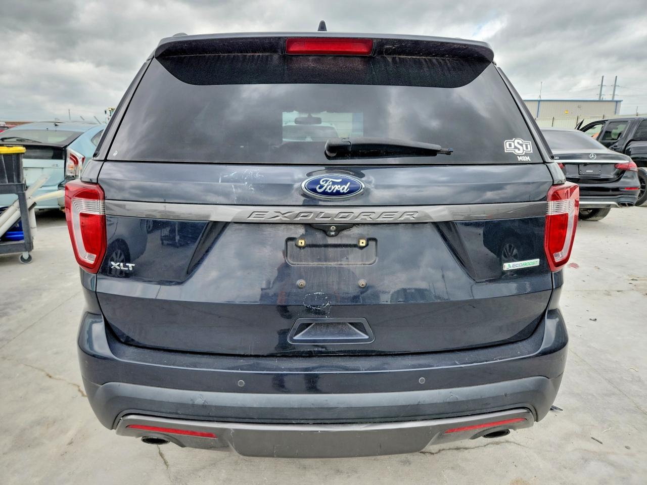 Ford Explorer Xlt
