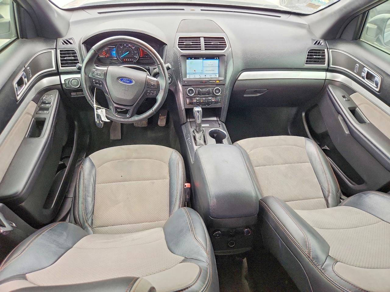 Ford Explorer Xlt