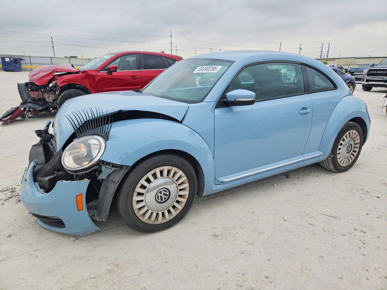 Salvage Volkswagen Beetle Image