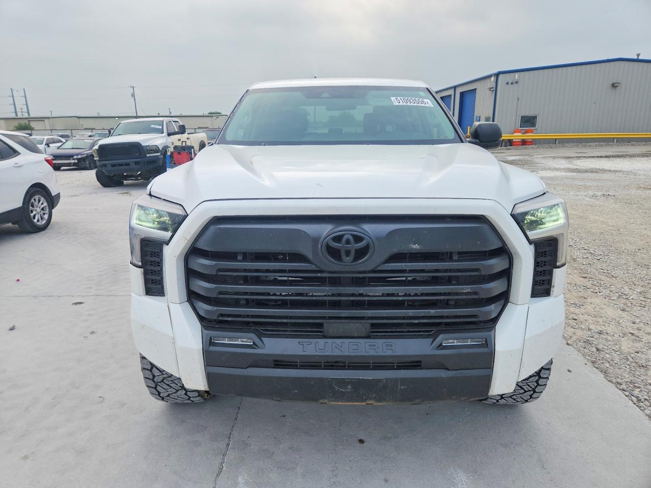Toyota Tundra Sr5