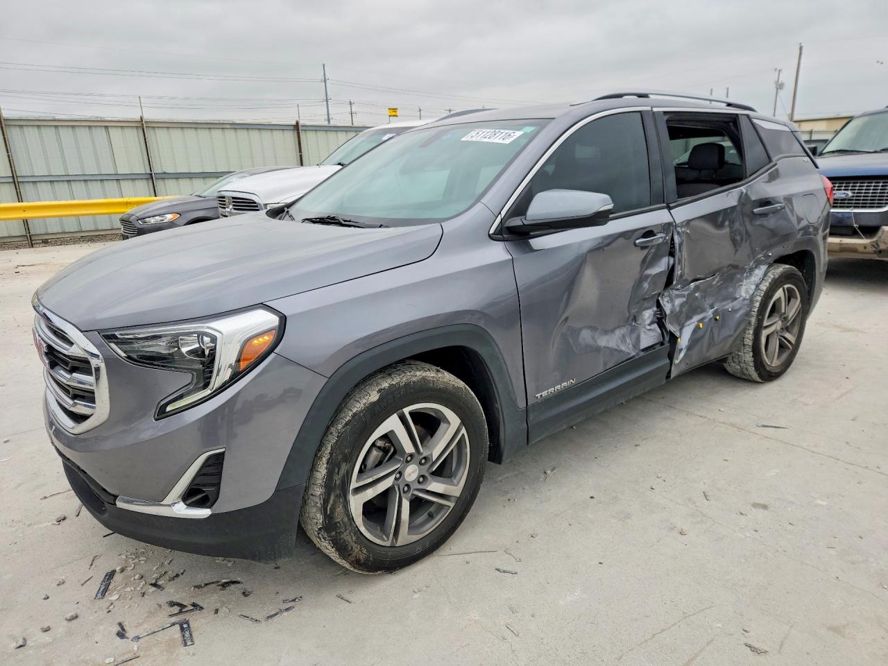 Salvage GMC Terrain Image