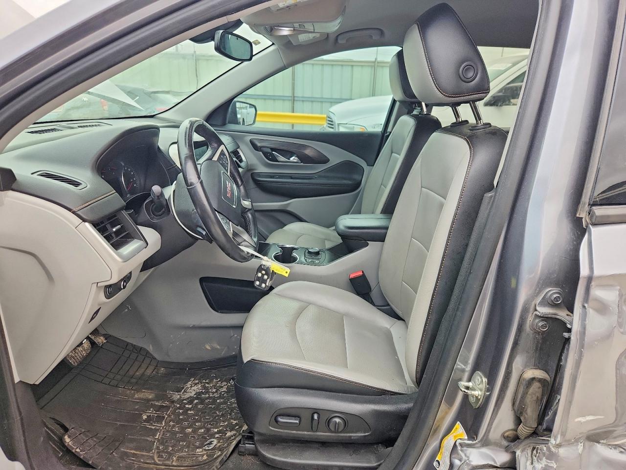 GMC Terrain Slt