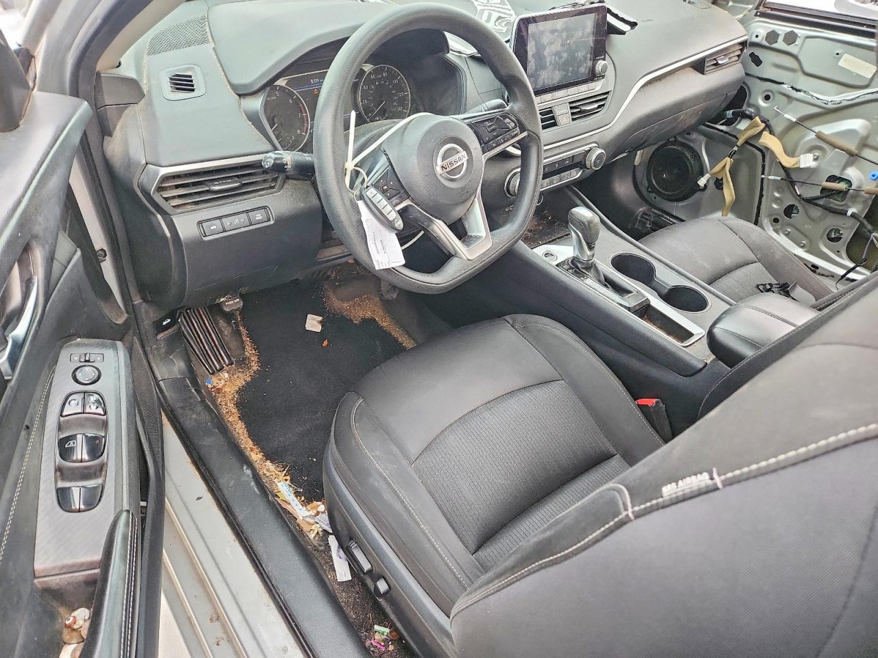 Nissan Altima S