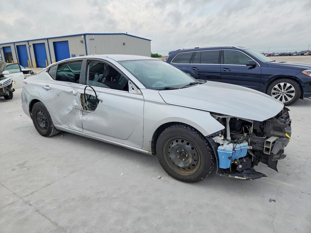 Nissan Altima S