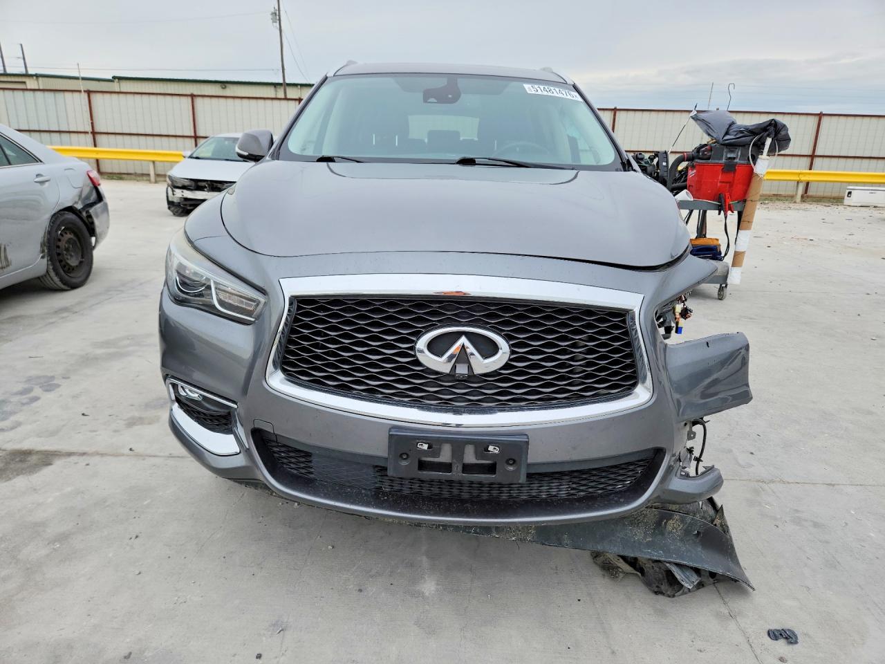 INFINITI Qx Luxe
