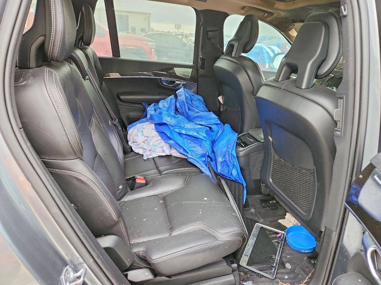 Volvo XC90 T6