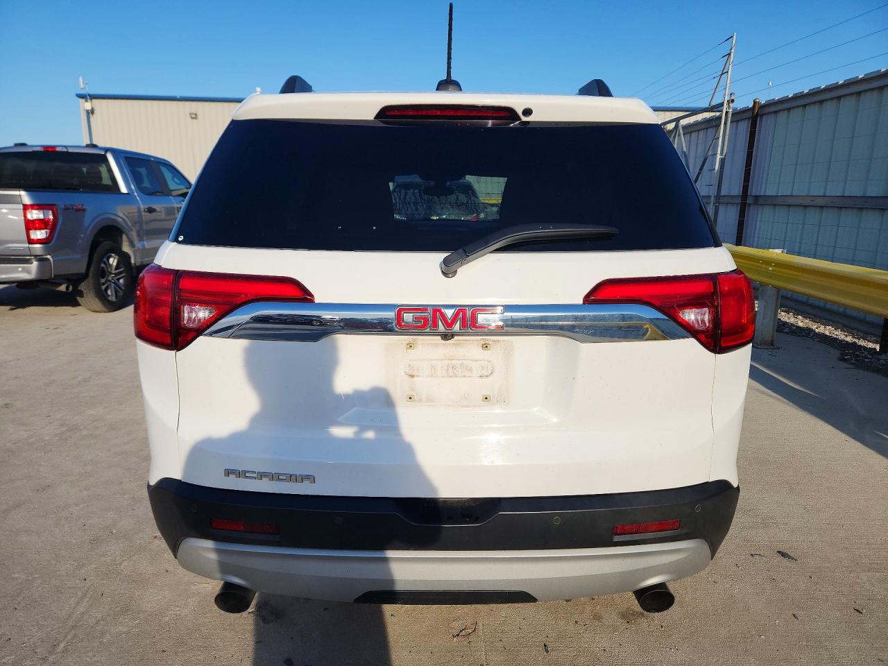 GMC Acadia Sle