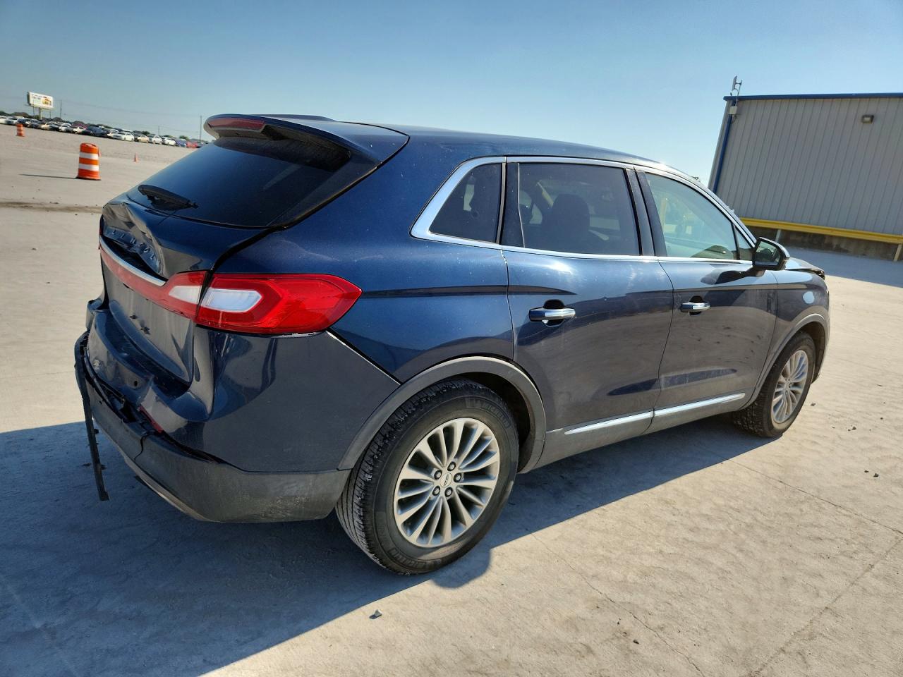 Lincoln MKX Select
