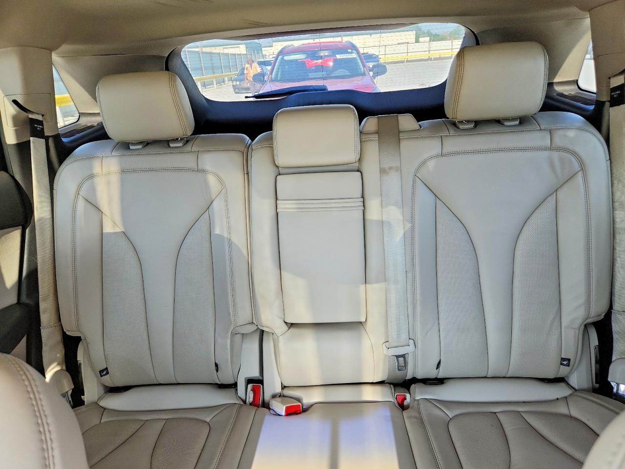 Lincoln MKX Select