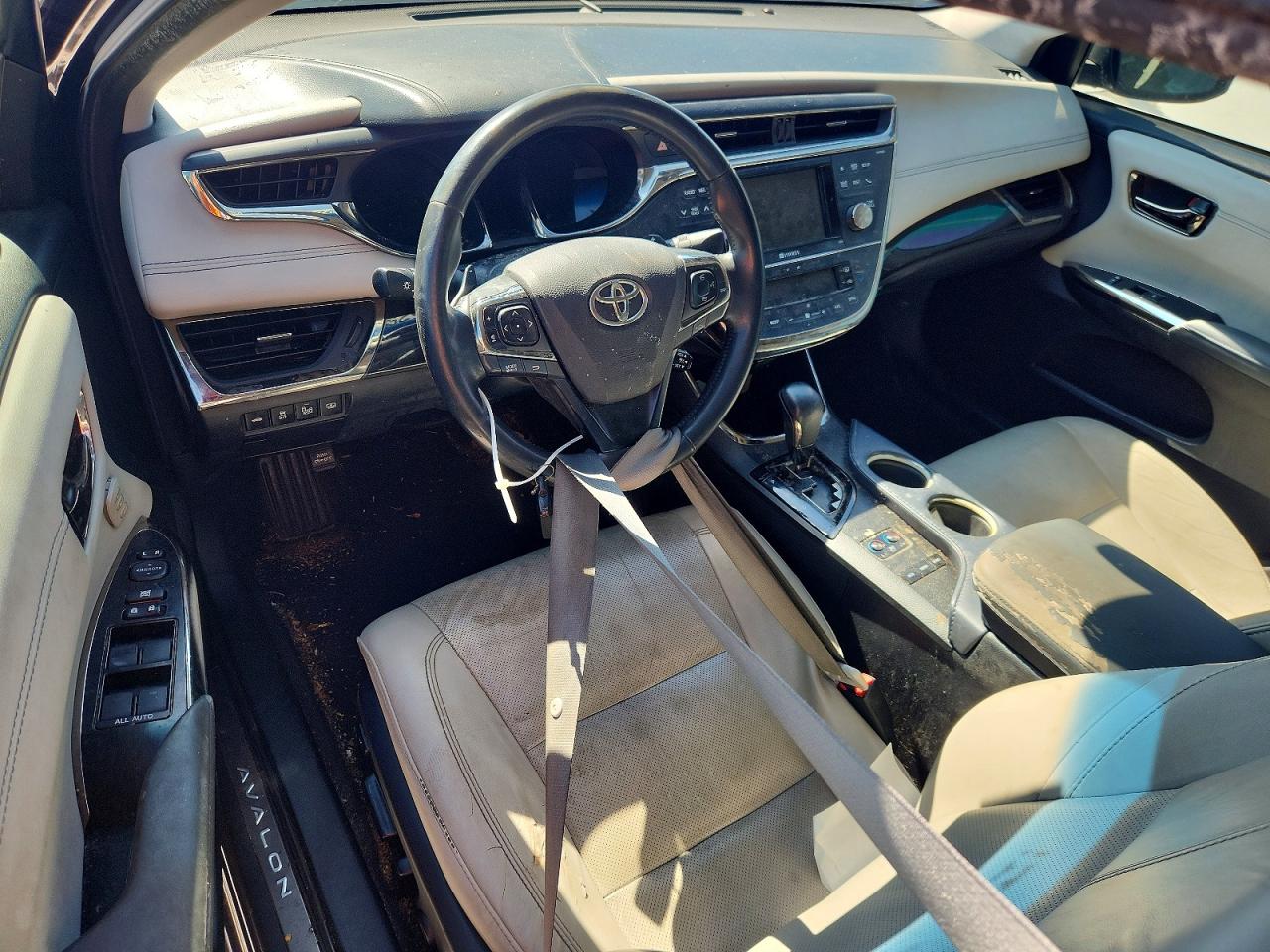 Toyota Avalon Xle