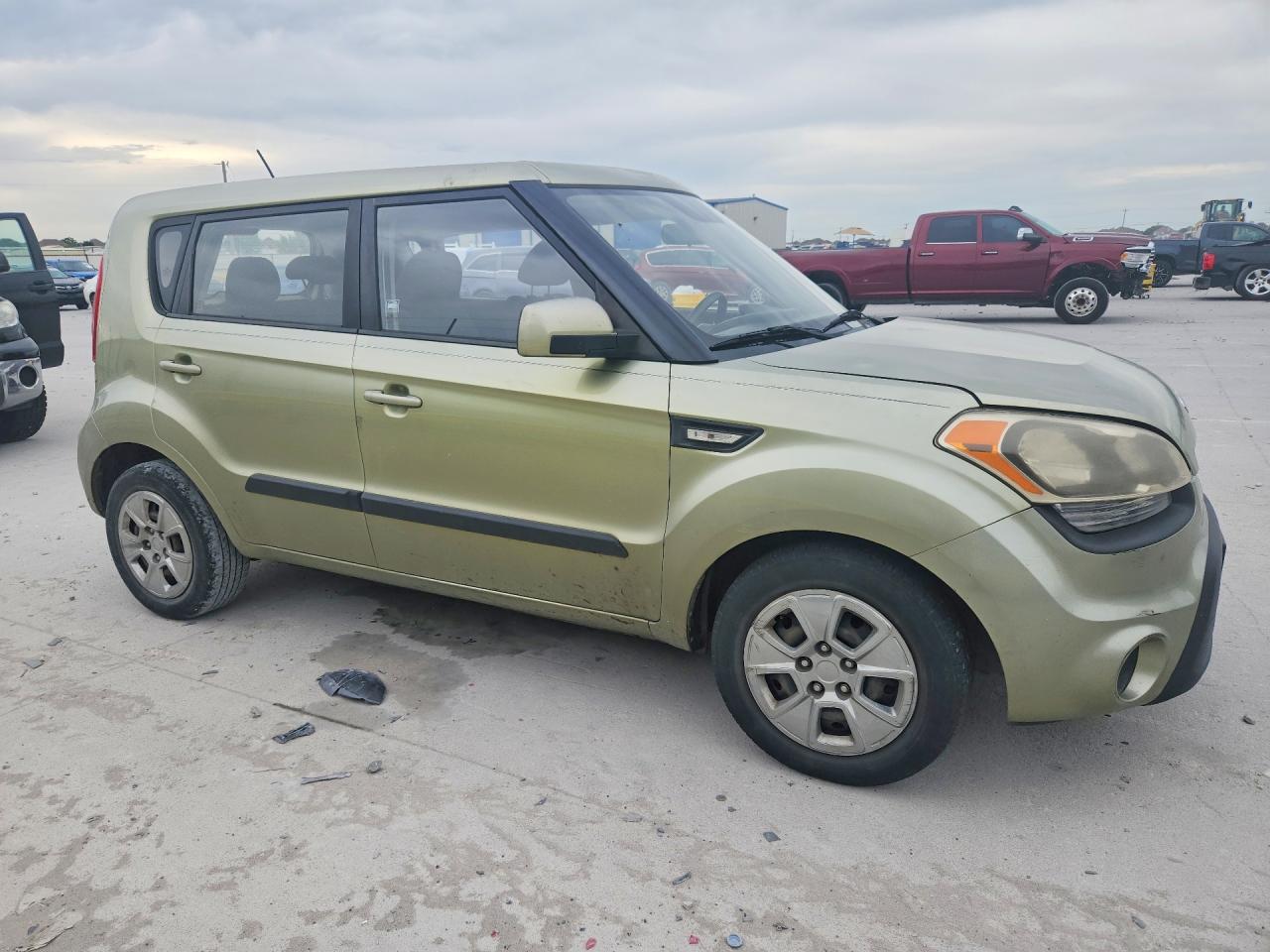Kia Soul Base