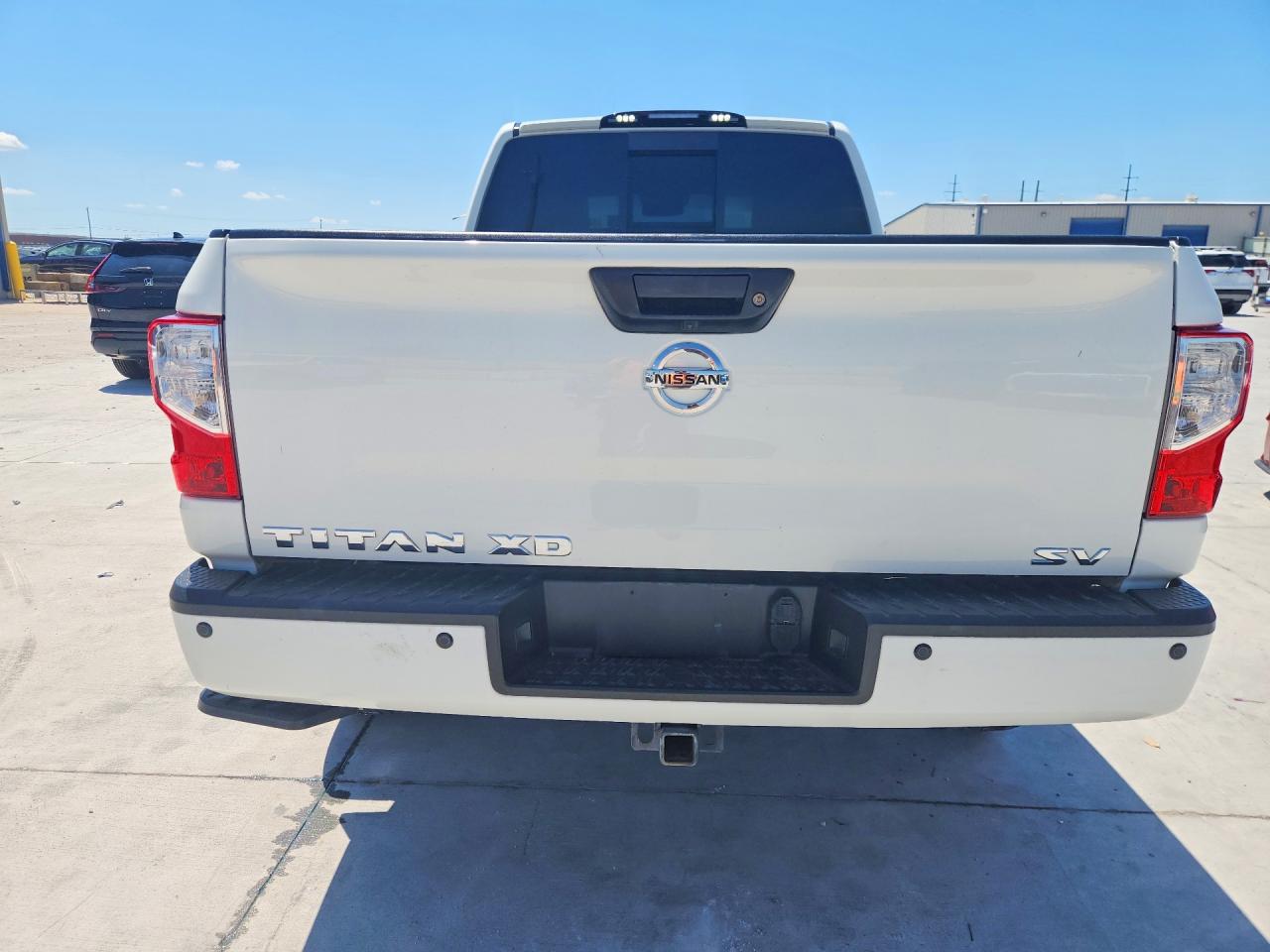 Nissan Titan S