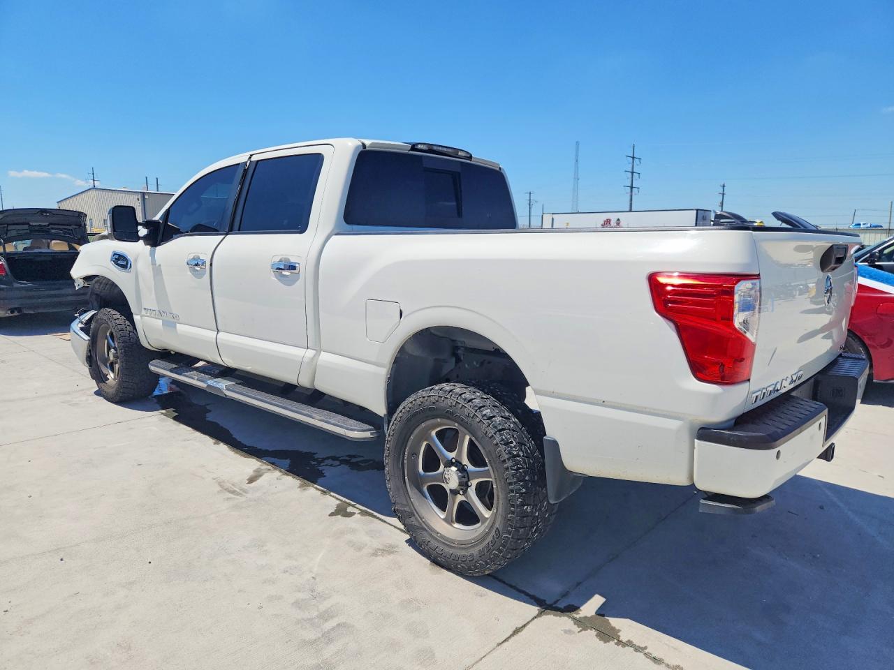 Nissan Titan S