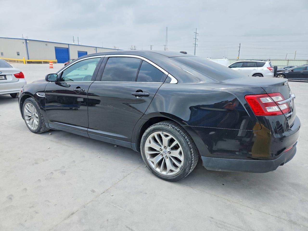 Ford Taurus Limited